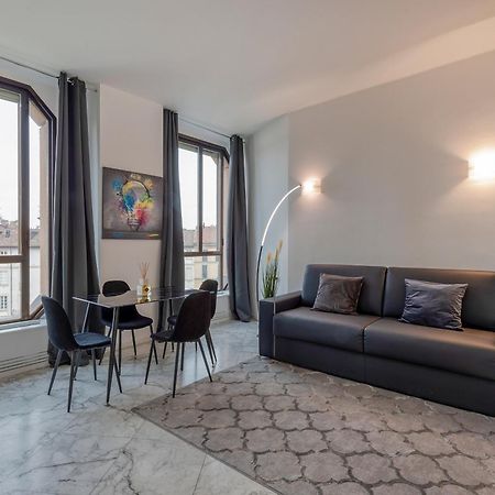 Milan Royal Suites - Duomo Santo Stefano Εξωτερικό φωτογραφία